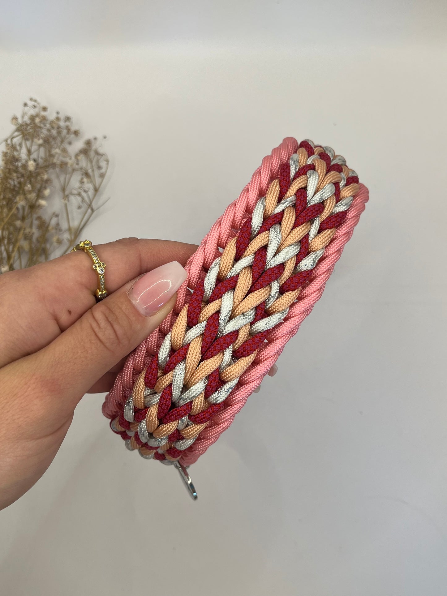 Halsband "Linea"