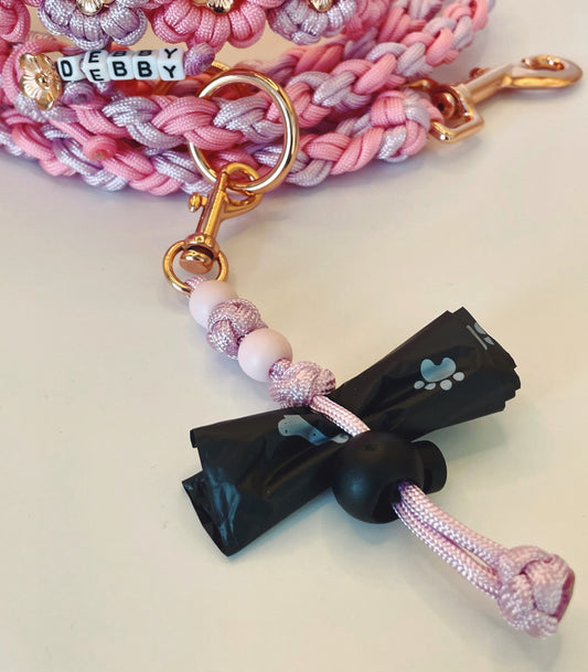 Kotbeutelhalter aus Paracord