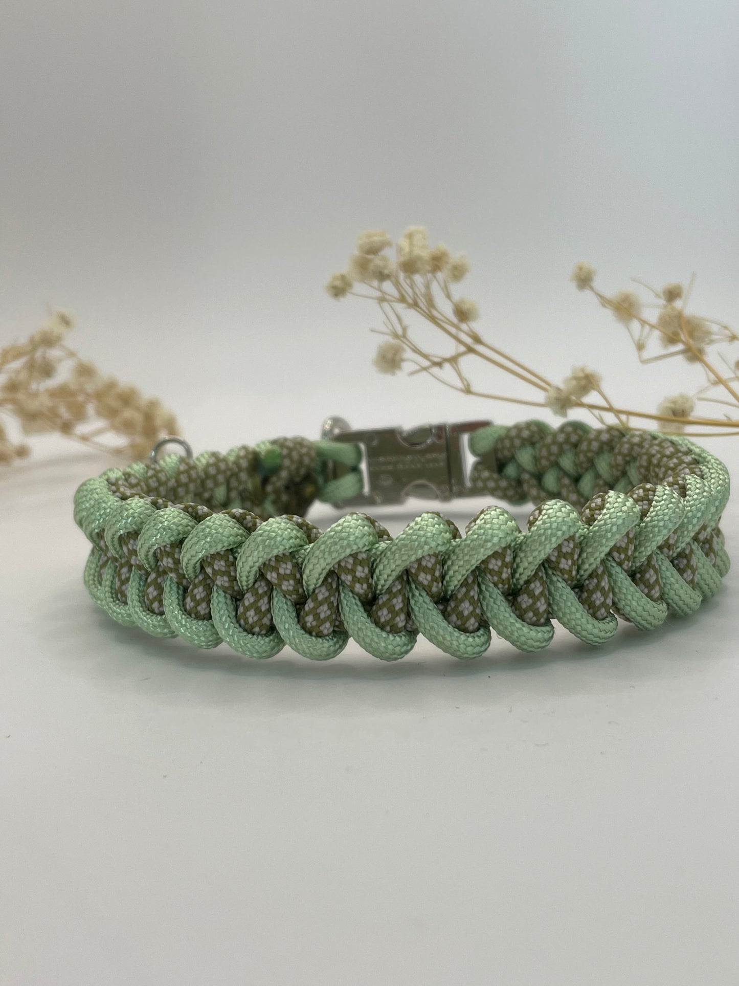 Halsband "Zacka"